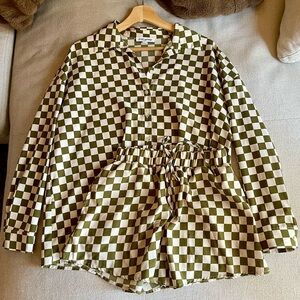 Checkered Green and White Women's Set